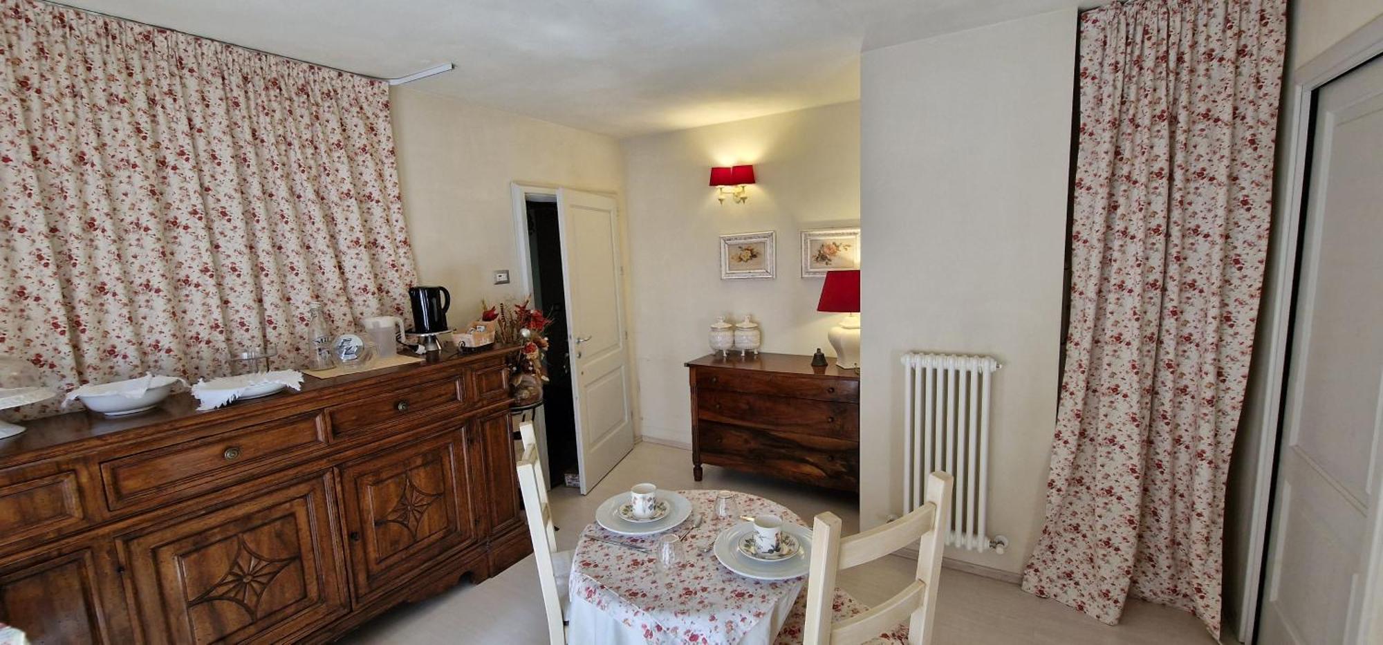 Antica Casa Menetti B E B Bed & Breakfast Сестола Екстериор снимка