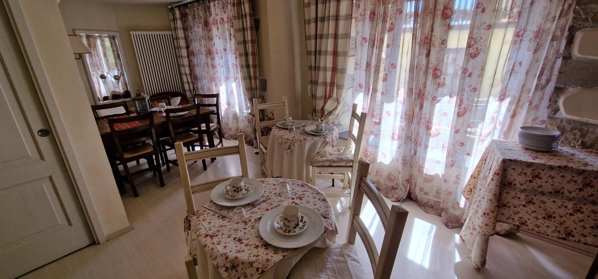 Antica Casa Menetti B E B Bed & Breakfast Сестола Екстериор снимка